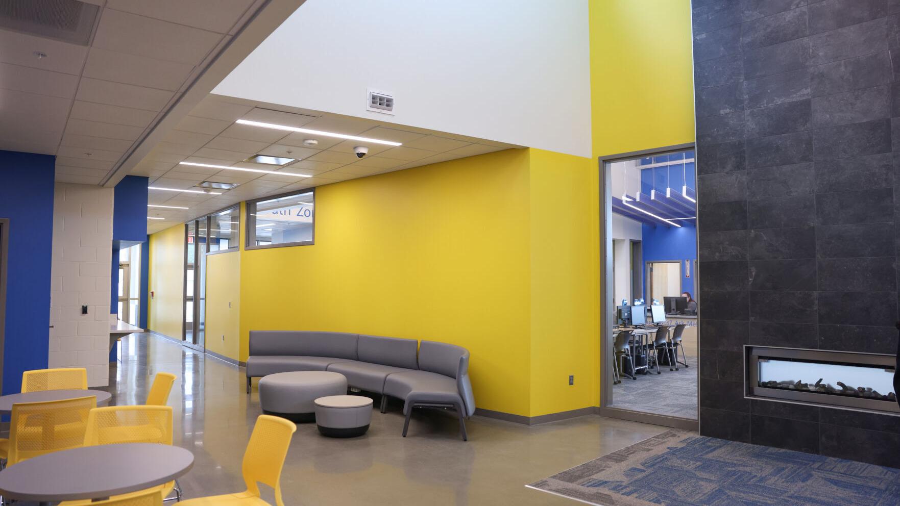 Editorial, 8/4: New community center a boon for Air Park